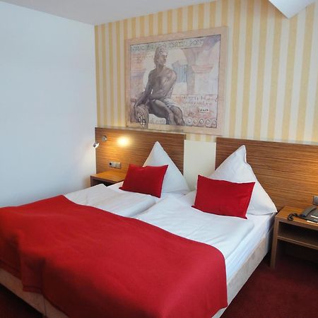 Hotel Scheidberg Wallerfangen Ngoại thất bức ảnh