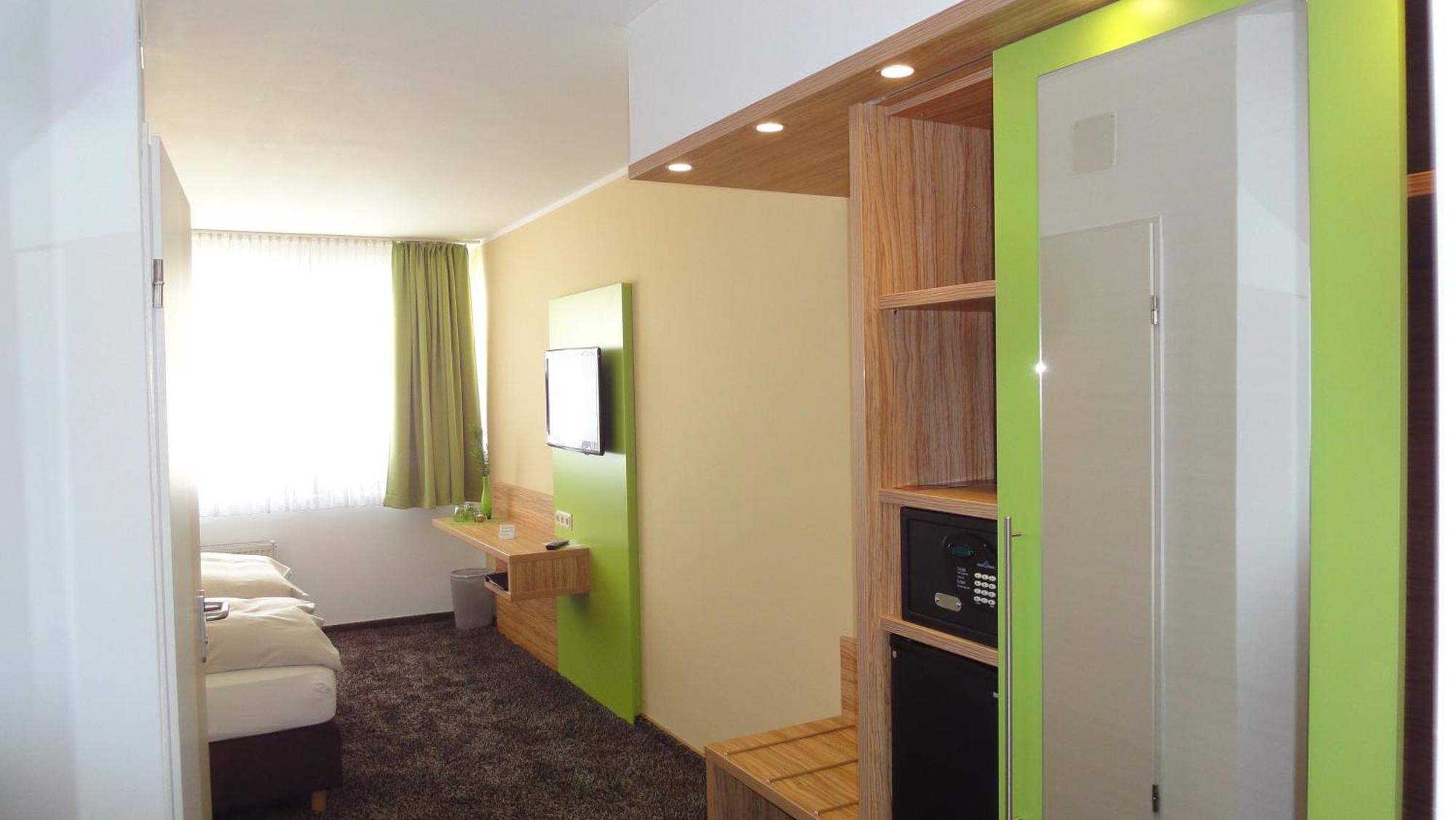 Hotel Scheidberg Wallerfangen Ngoại thất bức ảnh