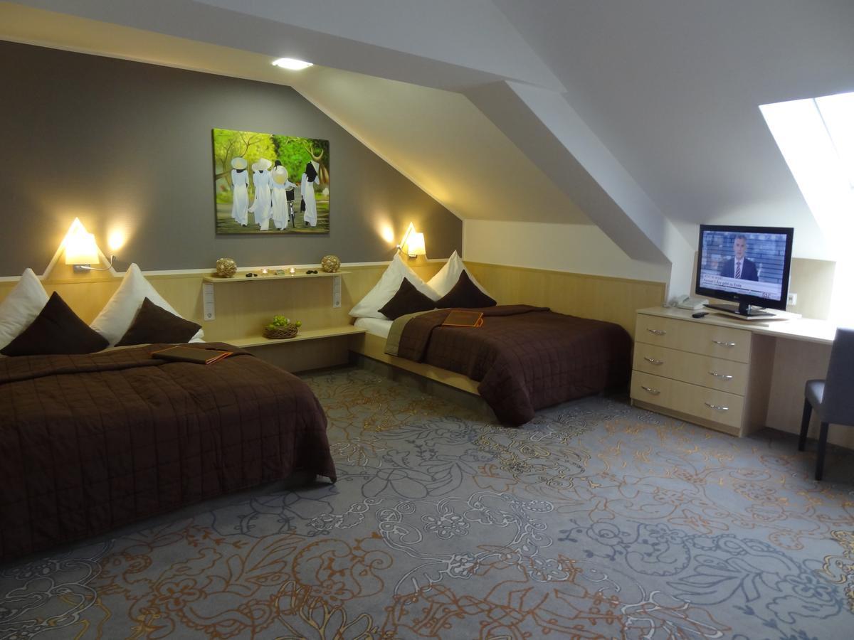 Hotel Scheidberg Wallerfangen Ngoại thất bức ảnh